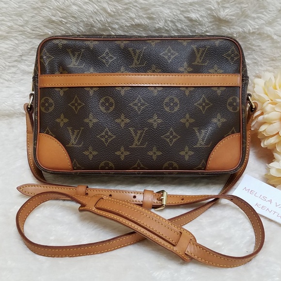 Louis Vuitton Handbags - Louis Vuitton Trocadero 27 Crossbody Monogram